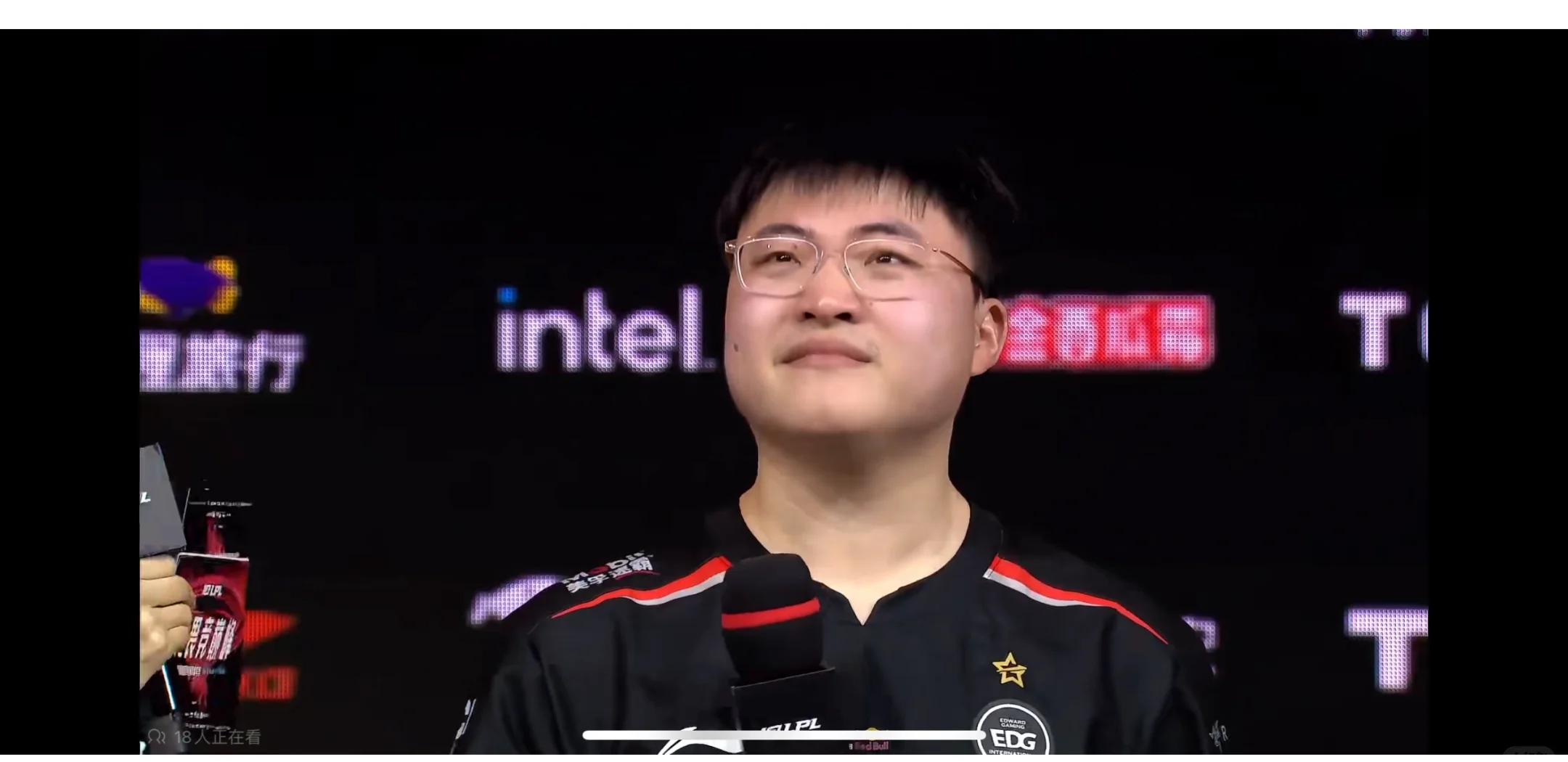 Uzi遭遇十五持续失利，MAD教练压力巨大！-爱游戏官网